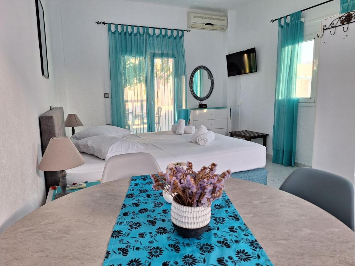 Big Blue Apartments Μακρύγιαλος Εξωτερικό φωτογραφία