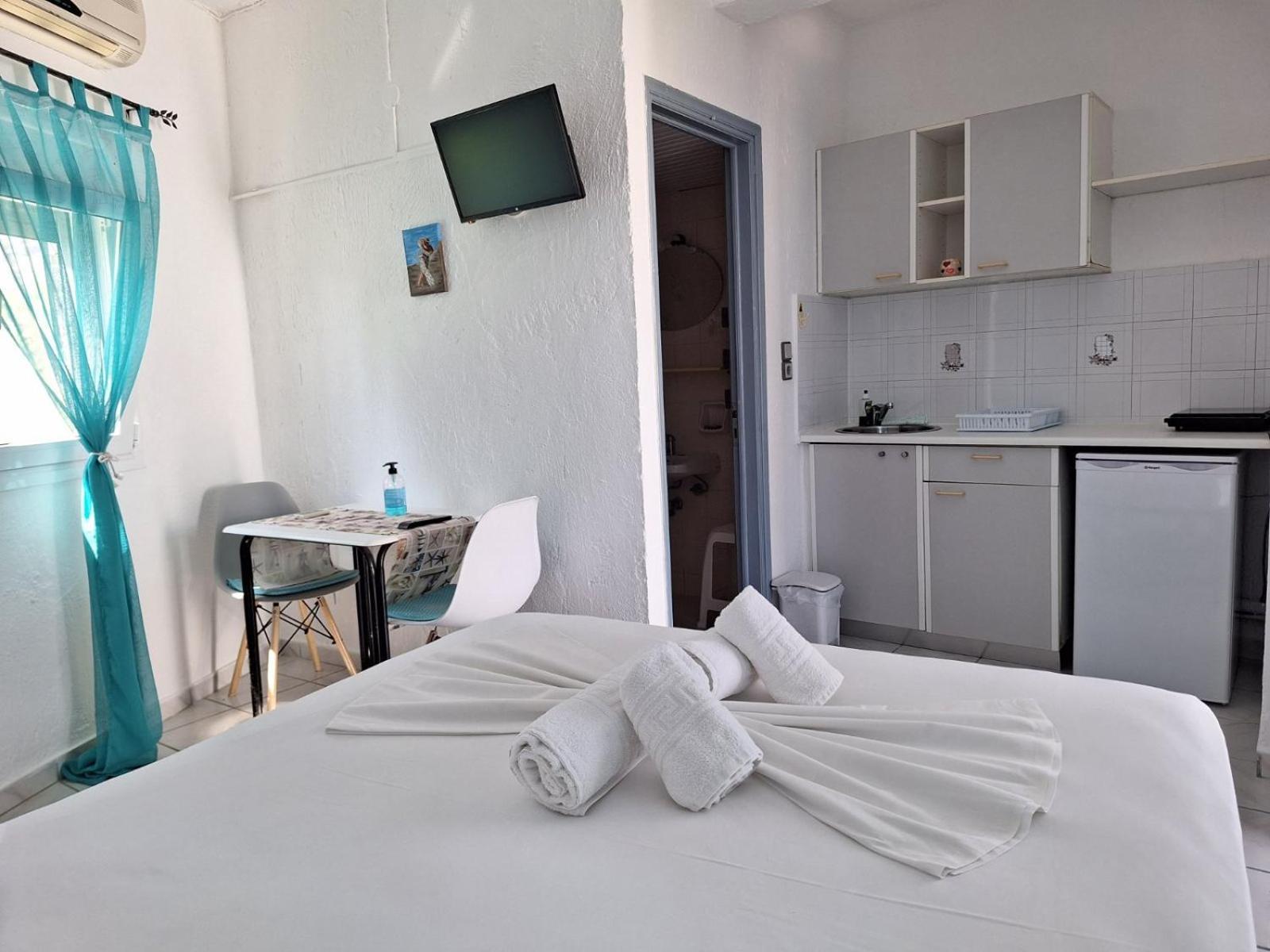 Big Blue Apartments Μακρύγιαλος Εξωτερικό φωτογραφία