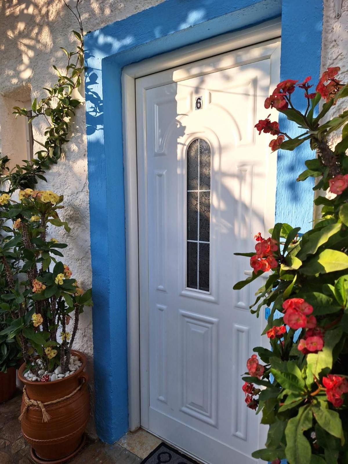 Big Blue Apartments Μακρύγιαλος Εξωτερικό φωτογραφία